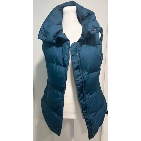 ATHLETA Down-Filled Downtown Puffer Quilted Vest Athleisure High Neck Size XS - Picture 4 of 6